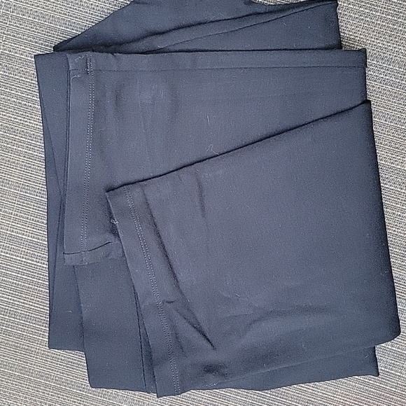 NYDJ Pull-On Straight Ponte Pants NWOT Sz. 24 - Picture 4 of 8